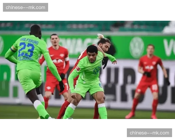 德甲中游集团混战，欧联杯资格竞争白热化