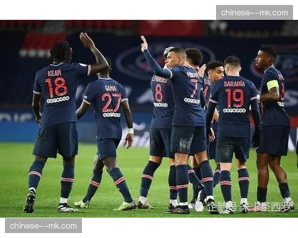 转播权谈判进入关键阶段,Canal+与beIN Sports就下周期法甲权益展开激烈竞标 转播权谈判进入关键阶段,Canal+与beIN Sports就下周期法甲权益展开激烈竞标